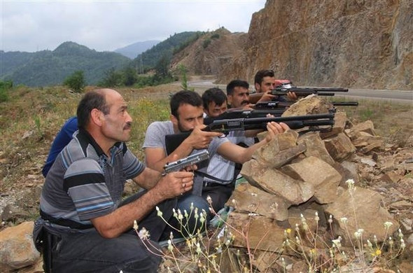 Ordu'da köylüler de terörist peşinde...