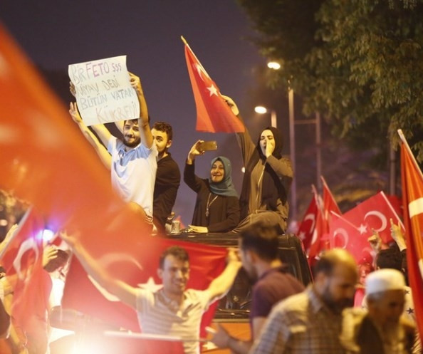 Darbe girişimi sonrası son anket !