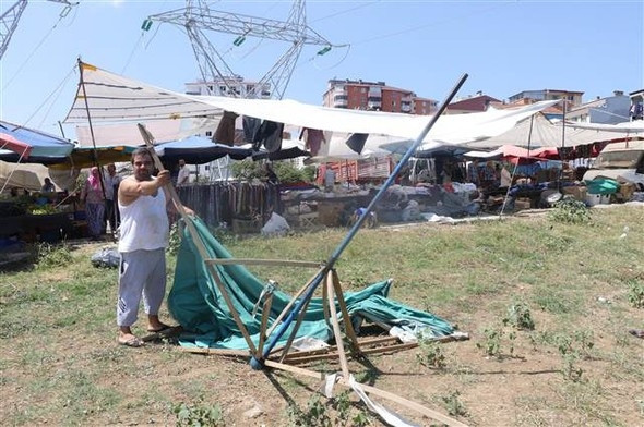Halk pazarını birbirine kattı !