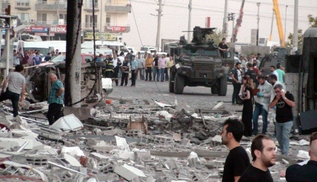 Mardin'deki terör saldırısının izleri gün ağarınca ortaya çıktı
