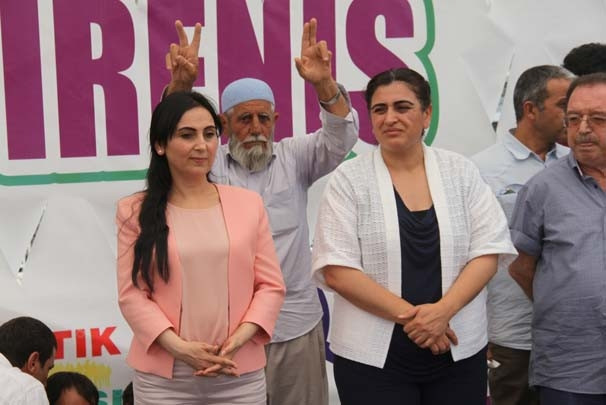 HDP Ağrı mitinginde şoka uğradı