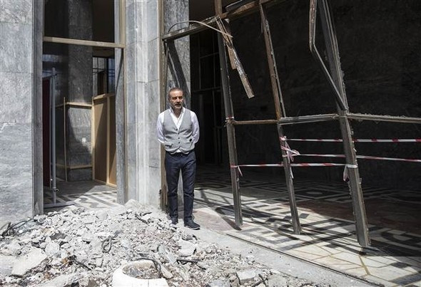 Yılmaz Erdoğan, Meclis'te Başbakan'la görüştü