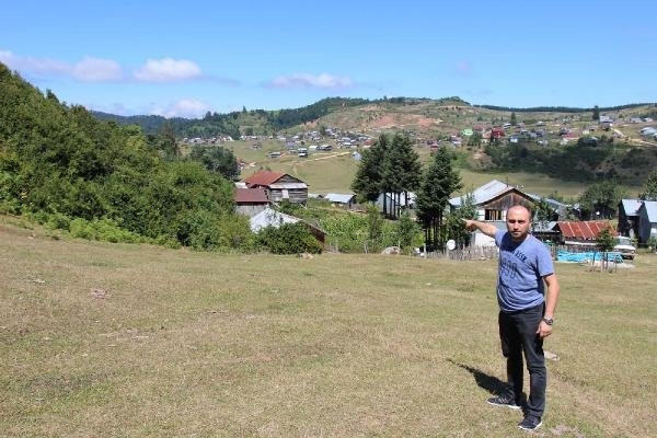 Adil Öksüz kırmızı bültenle aranacak !