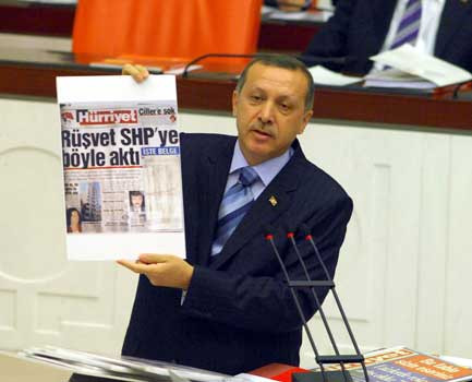 Erdoğan Baykala böyle cevap verdi