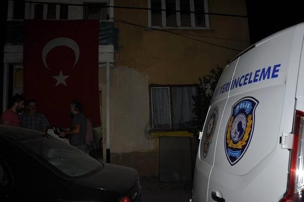 Yevmiyeli defineciler suçüstü yakalandı