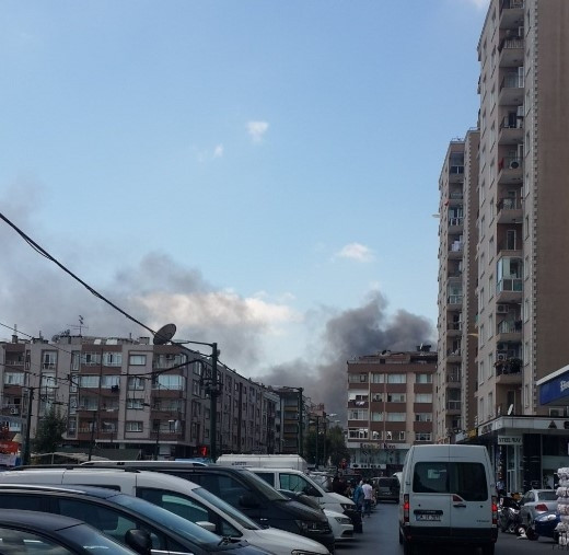 İSTANBUL'DA BÜYÜK YANGIN !