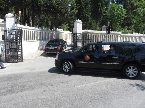 Erdoğan'a makam aracıyla koruma önlemi