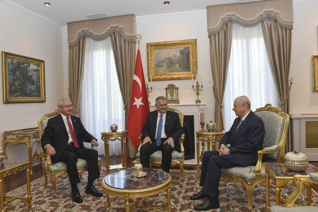 Liderler zirvesi sona erdi