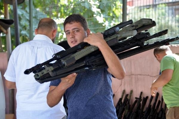 Özel imalat 87 pompalı tüfekle yakalandı