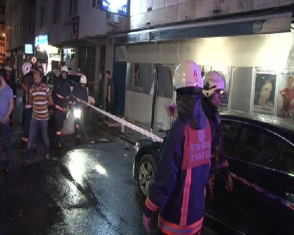 İstanbul'da eğlence mekanına bombalı saldırı