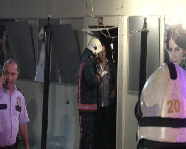 İstanbul'da eğlence mekanına bombalı saldırı
