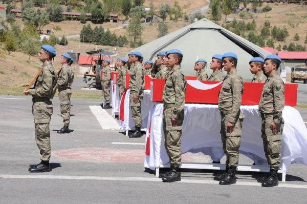 12 şehit memleketlerine uğurlandı