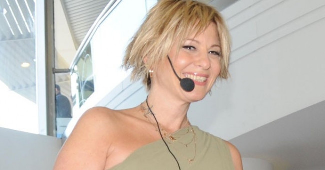 Ayşe Arman'ın numarasını duymayan kalmadı !