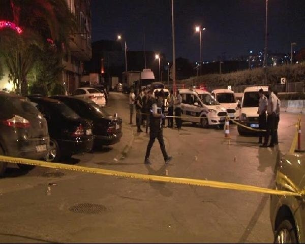 Beyoğlu'nda ünlü restorana kurşun yağmuru