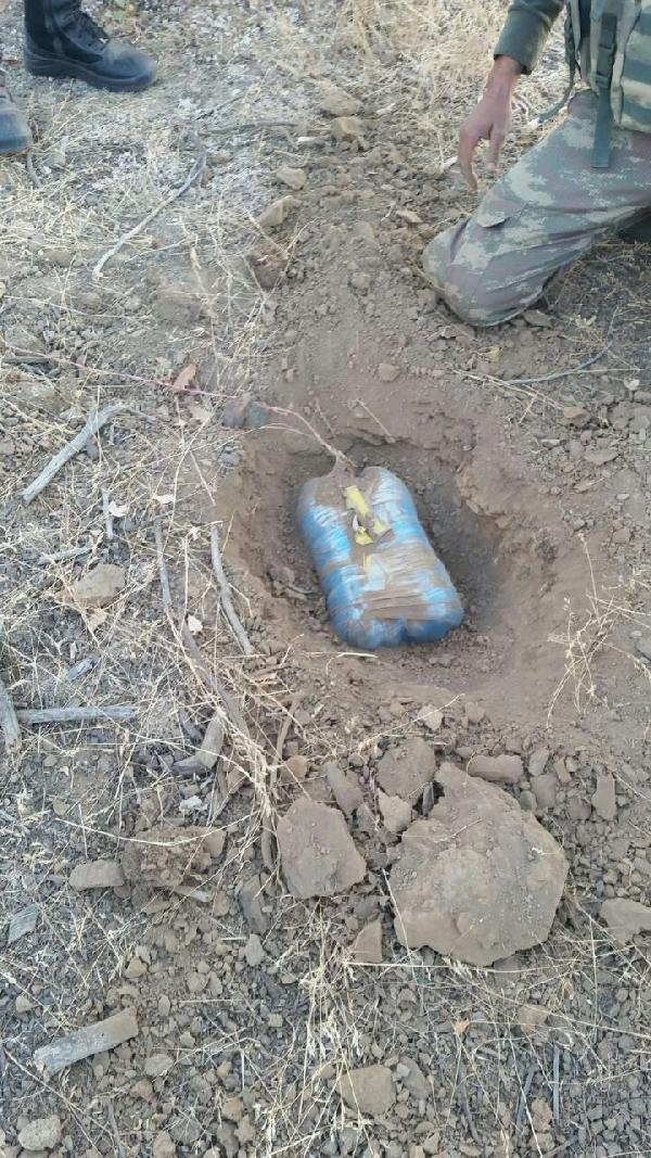 PKK'nın el yapımı patlayıcıları imha edildi