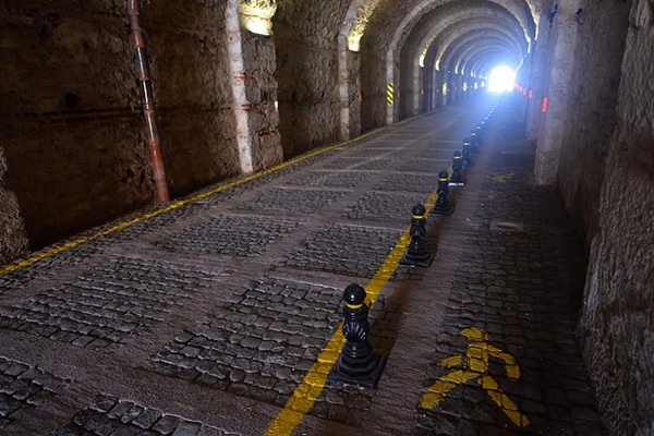Beylerbeyi Sarayı Tüneli trafiğe açıldı