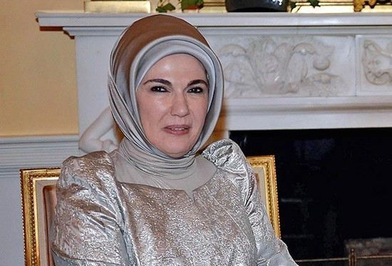 Emine Erdoğan'ı Perihan Savaş canlandıracak