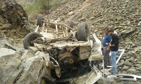 Bingöl'de minibüs şarampole yuvarlandı: 4 ölü