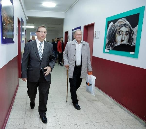 72 yaşında üniversiteli oldu