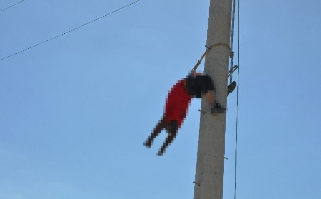 Elektrik akımına kapıldılar !