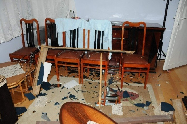 Eskişehir'de baltalı dehşet ! Mahalle ayağa kalktı