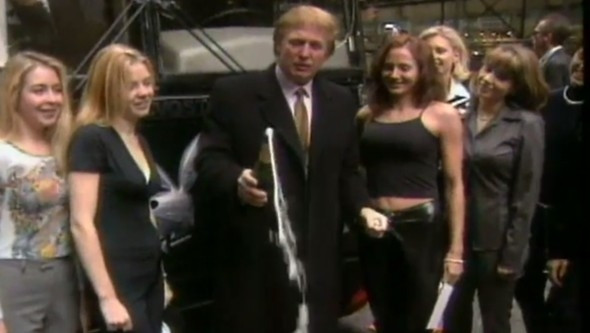 Donald Trump Playboy filminde oynamış !