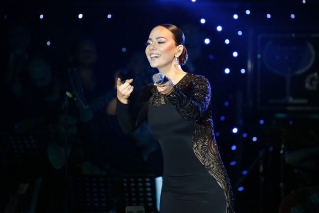 Demet Akalın: Ebru Gündeş beni çok ağlattı, gözyaşlarım onun için