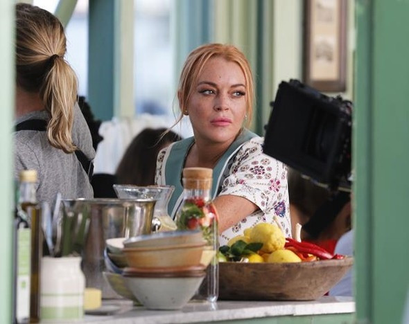 Lindsay Lohan'ın parmağı koptu !