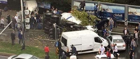 Maslak'ta korkunç kaza: Ölü ve yaralılar var
