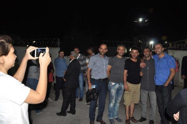 FETÖ'den tutuklanan 15 askere tahliye