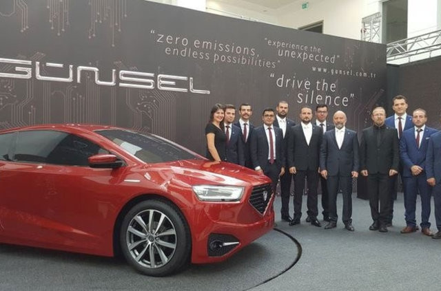 KKTC'nin ilk yerli arabası: GÜNSEL