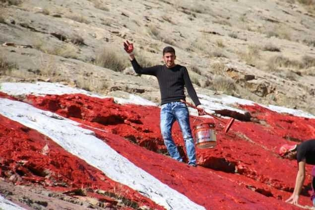 Türkiye'nin en büyük kaya haritasına 15 Temmuz dokunuşu