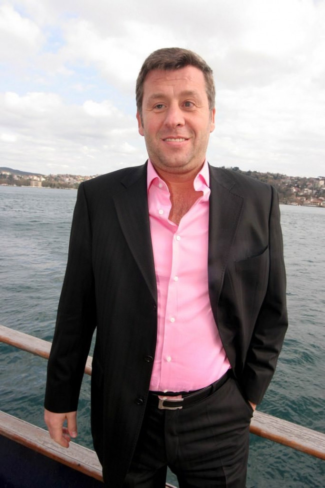Metin Şentürk nafakadan kurtuldu