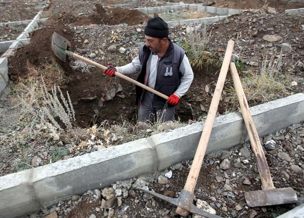 Erzurum'da 1000 kişilik mezar yeri kazıldı
