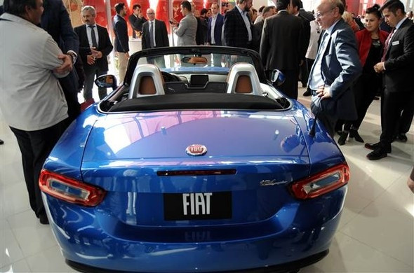 Murat 124'ün yeni kasası 124 Spider Türkiye'de