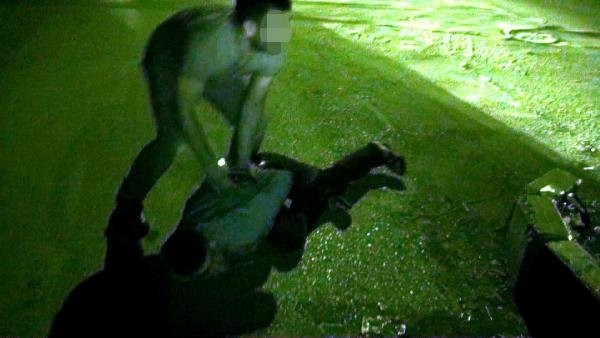 Adana'da şoke eden görüntü: Torbacı aranıyor