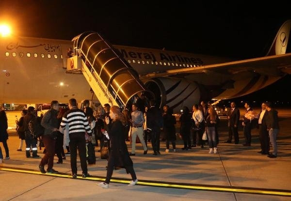 Denizli'ye ilk charter uçağı İran'dan