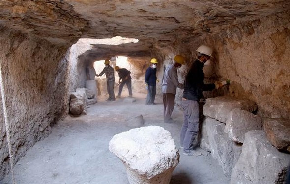 Bin 500 yıllık sığınak ortaya çıkarıldı