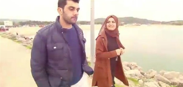 Hanife ve Bayhan başbaşa