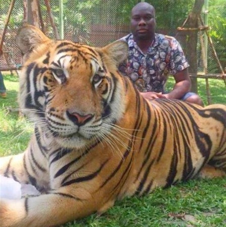 Bunlar da Nijeryalı zengin çocuklar!