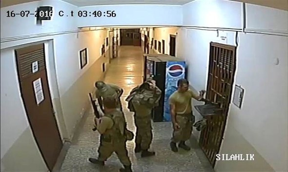 Bu fotoğraflar darbe davasında delil oldu