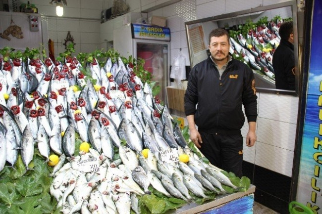 Lüferin fiyatı el yakıyor