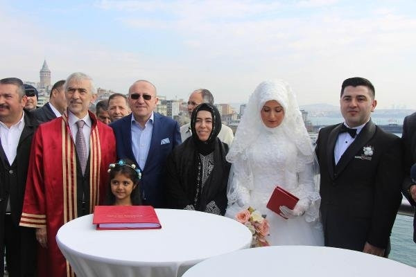 İstanbul metrosunda ilk nikah