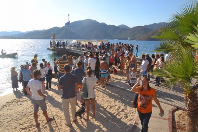 Fethiye'de Ekim'de deniz keyfi