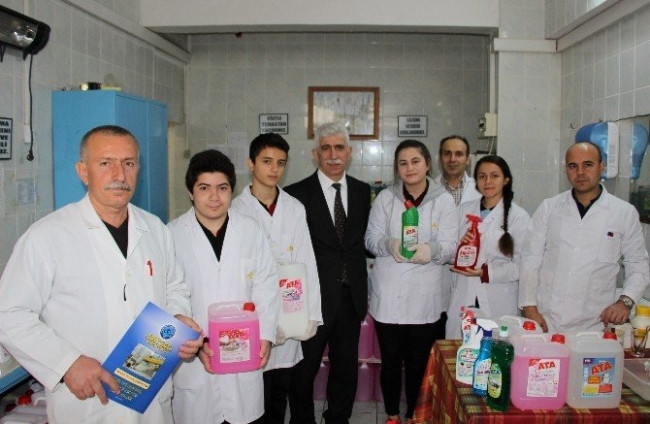Samsun'da fabrika gibi okul, cirosu 1 milyon TL