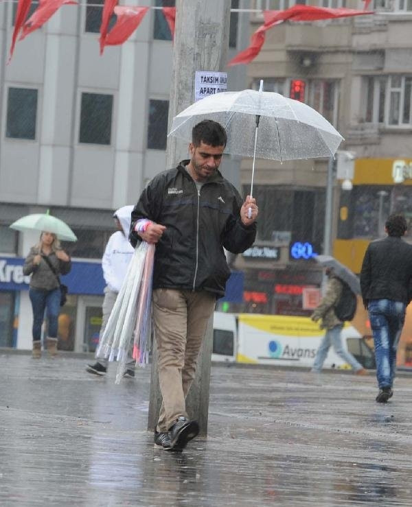 İstanbul'da yağmur trafiği