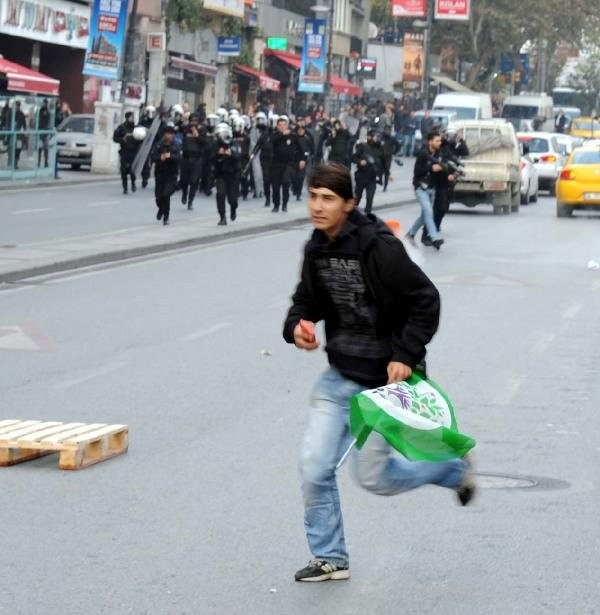 Şişli'de HDP eylemine polis müdahale etti