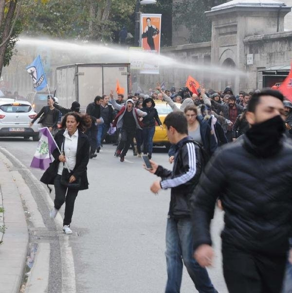 Şişli'de HDP eylemine polis müdahale etti