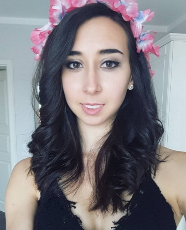 Ecem Uzgör single çıkardı