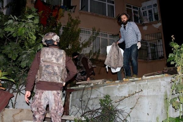 İstanbul'da helikopter destekli operasyon